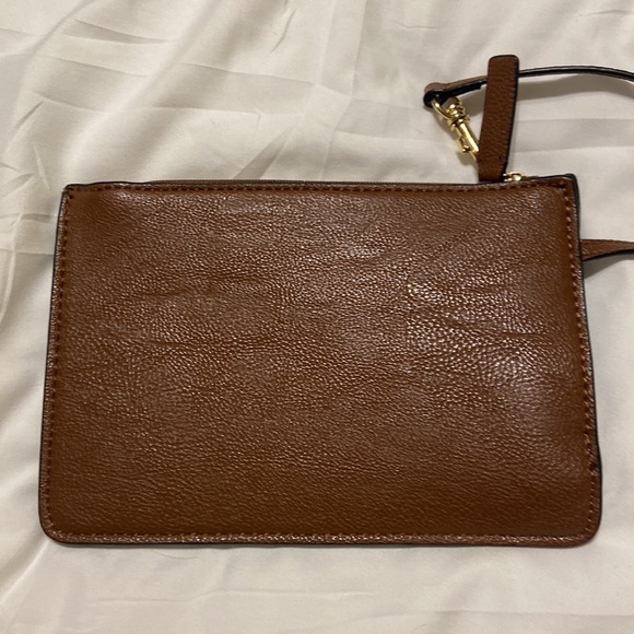 Calvin Klein Brown Leather Wristlet or Wallet - Picture 2 of 7
